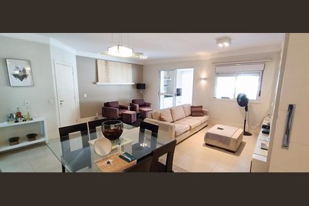 Apartamento à venda com 100m², 2 quartos e 2 vagasSala