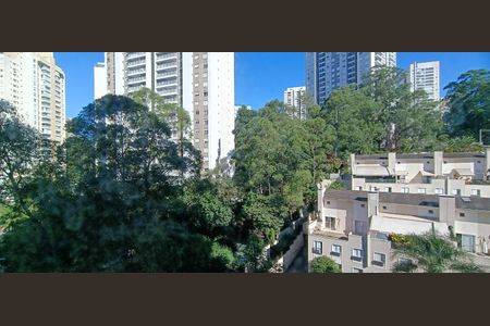 Apartamento à venda com 100m², 2 quartos e 2 vagasVista