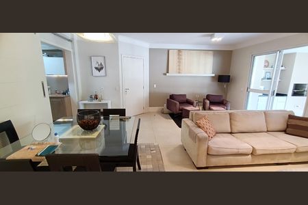 Apartamento à venda com 100m², 2 quartos e 2 vagasSala