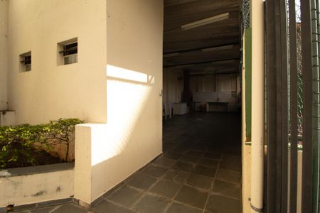 Apartamento para alugar com 43m², 2 quartos e 1 vaga Apartamento para alugar com 43m², 2 quartos e 1 vagaÁrea comum - Salão de festas