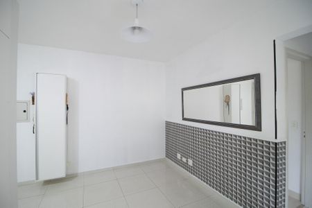 Apartamento para alugar com 43m², 2 quartos e 1 vaga Apartamento para alugar com 43m², 2 quartos e 1 vagaSala