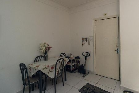 Apartamento à venda com 44m², 1 quarto e sem vagaSala