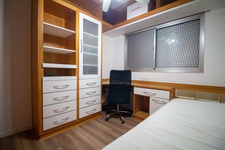 Apartamento à venda com 205m², 4 quartos e 4 vagasSuíte 2