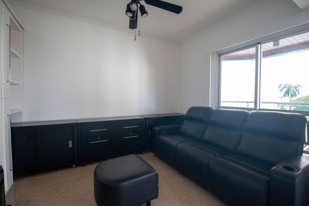 Apartamento à venda com 205m², 4 quartos e 4 vagasSala