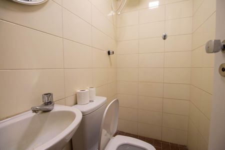 Apartamento à venda com 205m², 4 quartos e 4 vagasBanheiro de Serviço