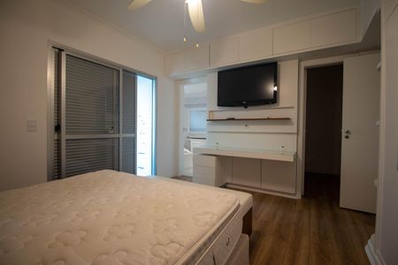 Apartamento à venda com 205m², 4 quartos e 4 vagasSuíte 1