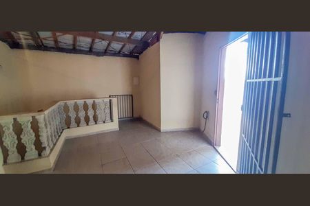 Casa à venda com 600m², 7 quartos e 3 vagas Casa à venda com 600m², 7 quartos e 3 vagasQuintal
