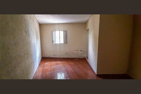 Casa à venda com 600m², 7 quartos e 3 vagas Casa à venda com 600m², 7 quartos e 3 vagasSuíte