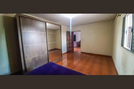Casa à venda com 600m², 7 quartos e 3 vagas Casa à venda com 600m², 7 quartos e 3 vagasQuarto 1