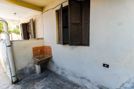 Casa para alugar com 58m², 2 quartos e sem vaga Casa para alugar com 58m², 2 quartos e sem vagaÁrea de Serviço