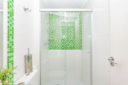 Apartamento à venda com 58m², 2 quartos e 1 vaga Apartamento à venda com 58m², 2 quartos e 1 vagaBanheiro Social