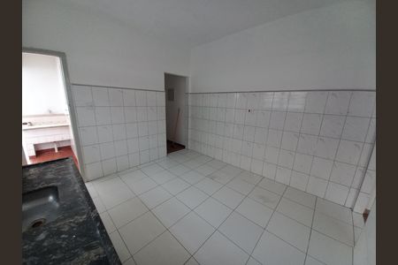 Casa para alugar com 100m², 3 quartos e 1 vaga Casa para alugar com 100m², 3 quartos e 1 vagaCozinha