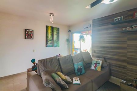 Apartamento à venda com 107m², 3 quartos e 2 vagasSala