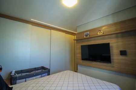 Apartamento à venda com 74m², 2 quartos e 2 vagasQuarto 1