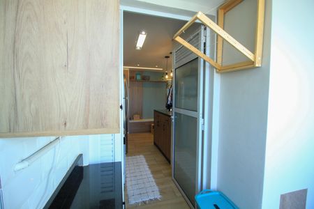 Apartamento à venda com 74m², 2 quartos e 2 vagasÁrea de Serviço