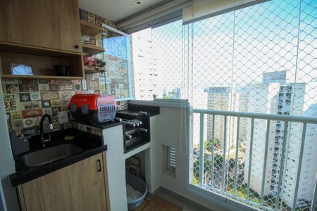 Apartamento à venda com 74m², 2 quartos e 2 vagasSala