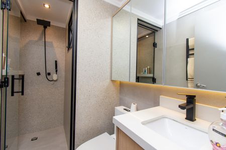 Apartamento à venda com 79m², 3 quartos e 1 vaga Apartamento à venda com 79m², 3 quartos e 1 vagaBanheiro Corredor