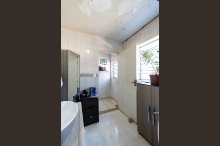 Casa à venda com 307m², 3 quartos e 2 vagasBanheiro