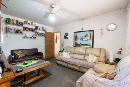 Casa à venda com 307m², 3 quartos e 2 vagasSala