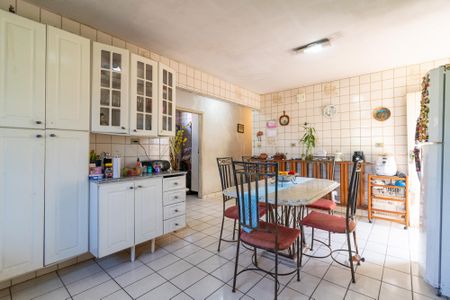 Casa à venda com 307m², 3 quartos e 2 vagasCozinha