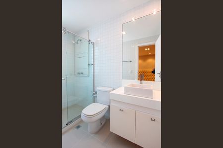 Apartamento para alugar com 234m², 3 quartos e 3 vagas Apartamento para alugar com 234m², 3 quartos e 3 vagasBanheiro Suíte 3