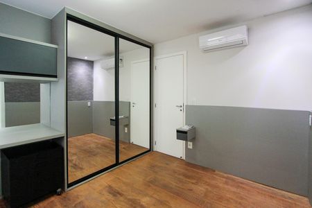 Apartamento para alugar com 234m², 3 quartos e 3 vagas Apartamento para alugar com 234m², 3 quartos e 3 vagas Suíte 2