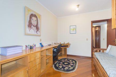 Apartamento à venda com 187m², 3 quartos e 3 vagasQuarto