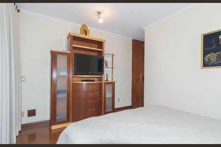 Apartamento à venda com 187m², 3 quartos e 3 vagasSuíte 2