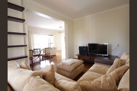 Apartamento à venda com 251m², 3 quartos e 3 vagasSala de TV