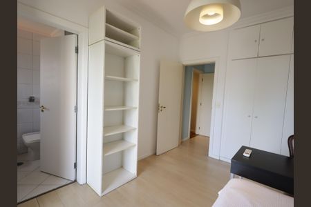 Apartamento à venda com 251m², 3 quartos e 3 vagasSuíte 1