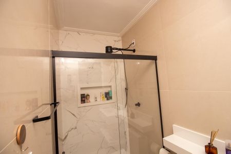 Casa de condomínio à venda com 120m², 2 quartos e 2 vagasBanheiro quarto 2