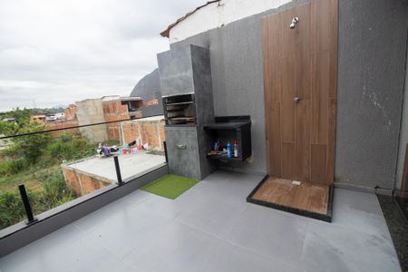 Casa de condomínio à venda com 120m², 2 quartos e 2 vagasTerraço