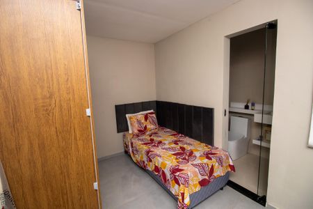 Casa de condomínio à venda com 120m², 2 quartos e 2 vagasQuarto 2