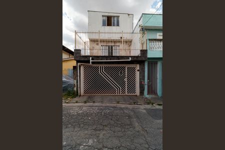 Casa à venda com 150m², 4 quartos e 2 vagasFachada