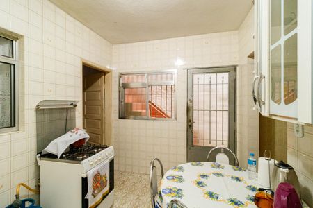 Casa à venda com 150m², 4 quartos e 2 vagasCozinha