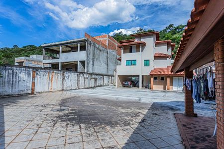 Casa à venda com 545m², 5 quartos e 3 vagasQuintal