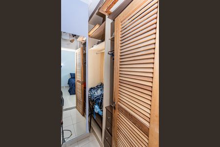 Casa à venda com 545m², 5 quartos e 3 vagasCloset suite