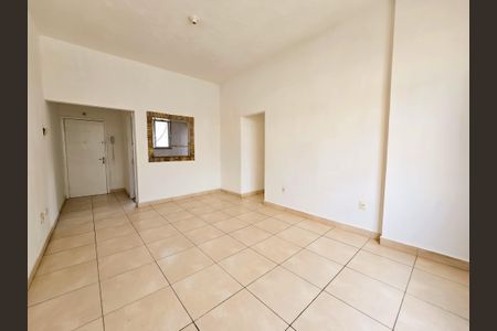Apartamento à venda com 73m², 3 quartos e sem vagaSala
