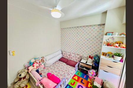 Apartamento à venda com 78m², 2 quartos e 1 vaga