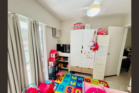 Apartamento à venda com 78m², 2 quartos e 1 vaga