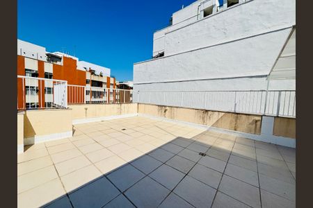 Apartamento à venda com 78m², 2 quartos e 1 vaga