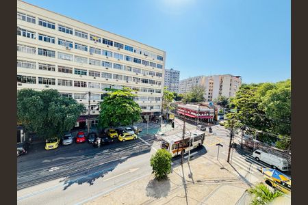 Apartamento à venda com 78m², 2 quartos e 1 vaga