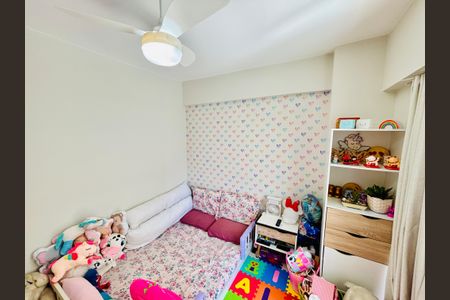 Apartamento à venda com 78m², 2 quartos e 1 vaga