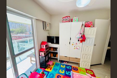 Apartamento à venda com 78m², 2 quartos e 1 vaga