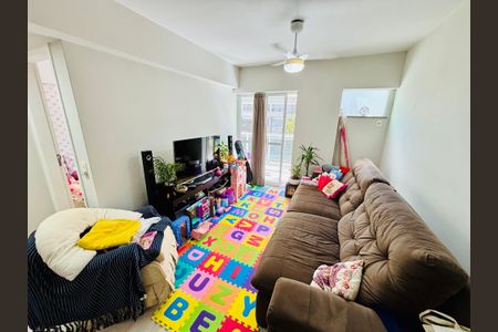 Apartamento à venda com 78m², 2 quartos e 1 vaga