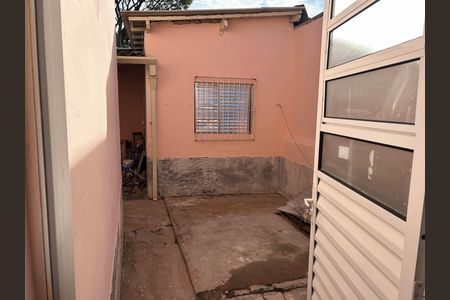 Casa para alugar com 200m², 3 quartos e 3 vagas Casa para alugar com 200m², 3 quartos e 3 vagasQuintal