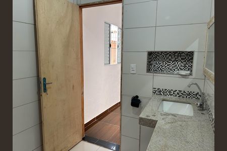 Casa para alugar com 200m², 3 quartos e 3 vagas Casa para alugar com 200m², 3 quartos e 3 vagasBanheiro da Suíte