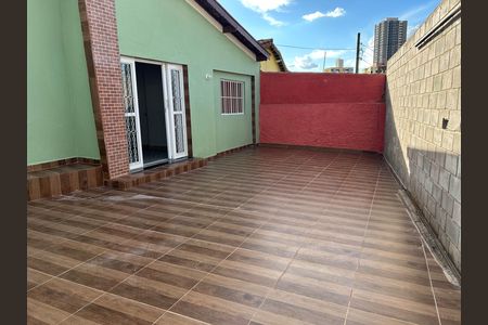 Casa para alugar com 200m², 3 quartos e 3 vagas Casa para alugar com 200m², 3 quartos e 3 vagasLavanderia