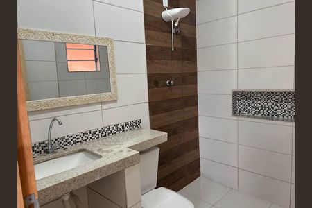 Casa para alugar com 200m², 3 quartos e 3 vagas Casa para alugar com 200m², 3 quartos e 3 vagasBanheiro da Suíte