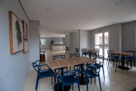 Apartamento para alugar com 43m², 2 quartos e 1 vagaÁrea comum - Salão de festas